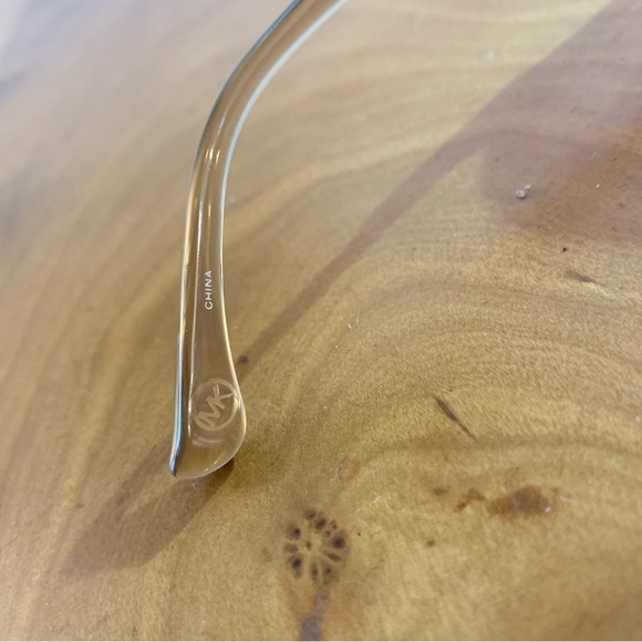 Micheal Kors Salvador Aviator Sunglasses - Picture 4 of 10